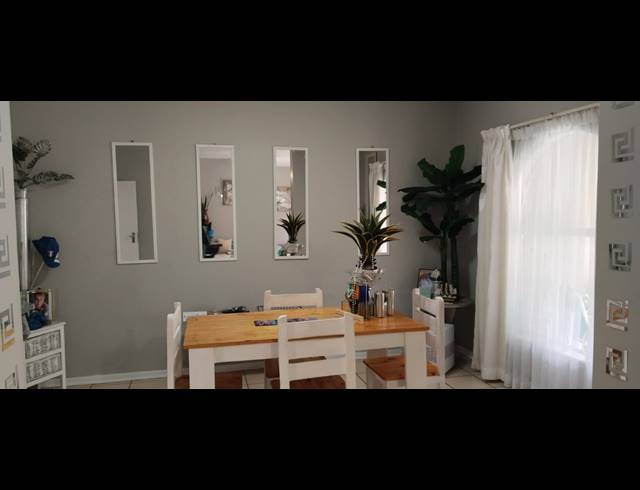 3 BEDROOM TOWNHOUSE FOR SALE IN THREE RIVERS PROPER